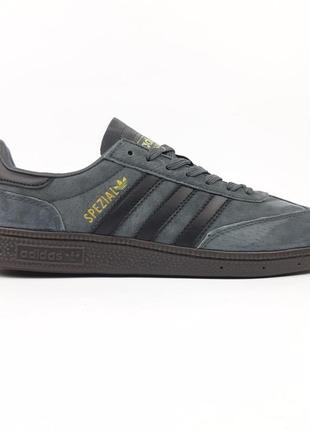 Adidas spezial