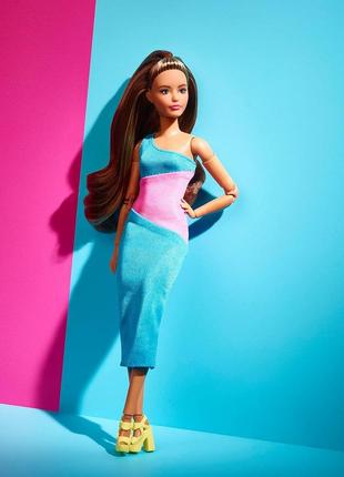 Кукла барби коллекционная брюнетка barbie signature looks 15 long brown hair
