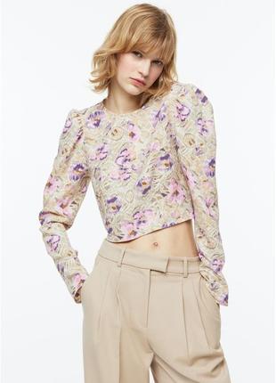 Брендовая укороченная блуза из крепа h&m цветы этикетка