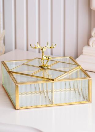 Шкатулка для украшений золотой олень прямоугольная стекло с металлическим каркасом 18х18,5 см