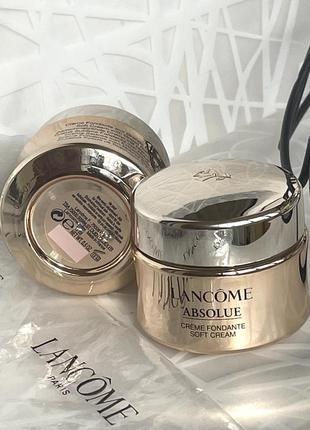 Оригінал! крем для обличчя, що відновлює lancome absolue regenerating brightening soft cream 👉🏻обʼєм 5 мл2 фото