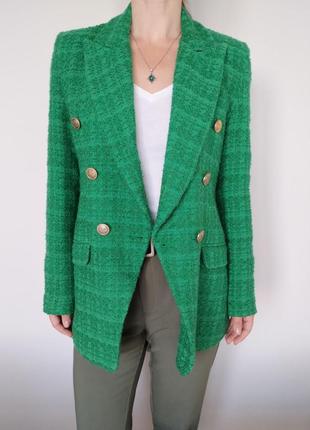 Твидовый зеленый пиджак