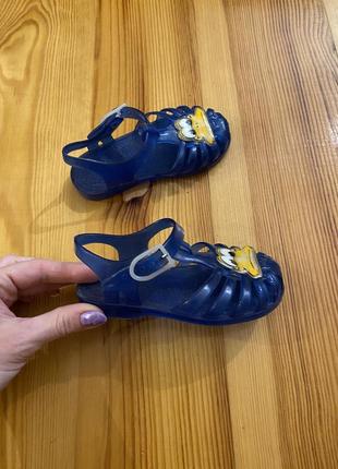 Детские резиновые сандалии в хорошем состоянии.