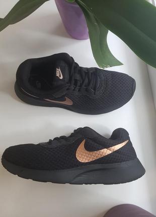 Оригінал кросівки nike tanjun 40 розмір