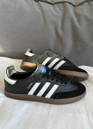 Класні жіночі кросівки adidas samba og black white gum чорні