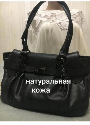 Чорна шкіряна сумка peter kaiser