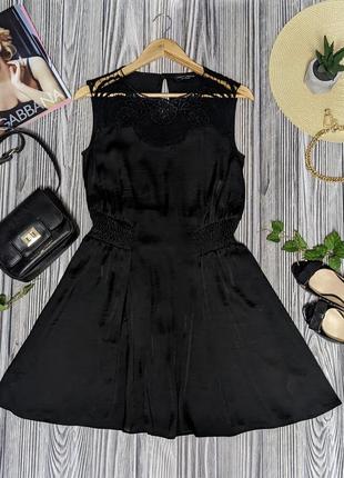 Чёрное тонкое платье с кружевной вставкой dorothy perkins #j