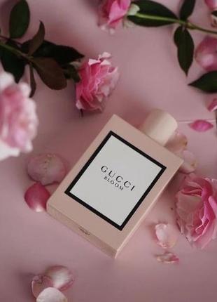 Парфумована вода gucci bloom