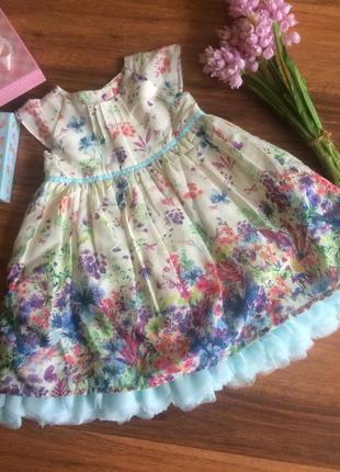 Нежное цветочное, шелковое платье для маленькой сказочной малышке m&s 6 месяцев.