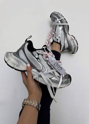 Жіночі кросівки сірі з срібними у стилі  balenciaga 3xl
grey / silver premium