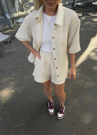 Костюм с шортами женский оверсайз повседневный на лето летний зеленый розовый...