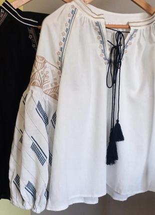 Жіноча вишита сорочка, вишиванка в етнічному стилі молочна