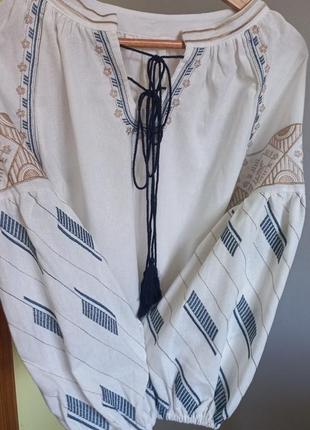 Женская вышитая рубашка, вышиванка в этническом стиле белая и черная