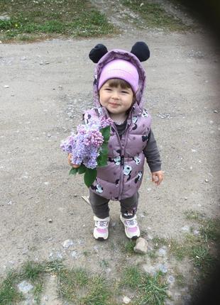 Продам жилетку h&m