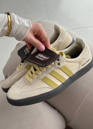 Крутейшие женские кроссовки adidas samba x wales bonner yellow жёлтые