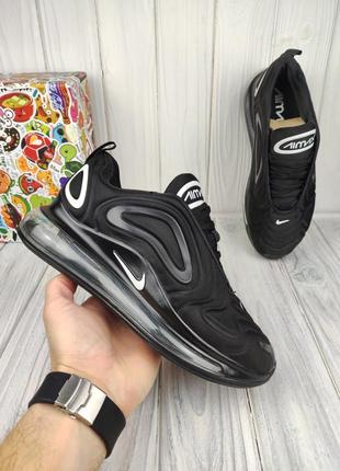 Nike air max 720 black white