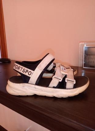Босоножки