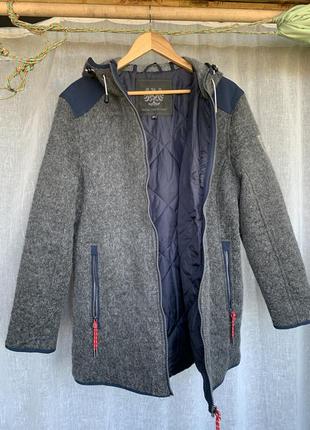 Хутряна чоловіча куртка з капюшоном 44 р. австрійської фірми original tiroler loden