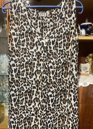 Стильна літня блузочка