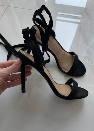 Боссоніжки asos