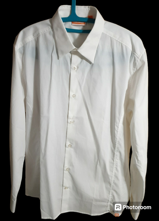 Приталенная белая рубашка karlowsky