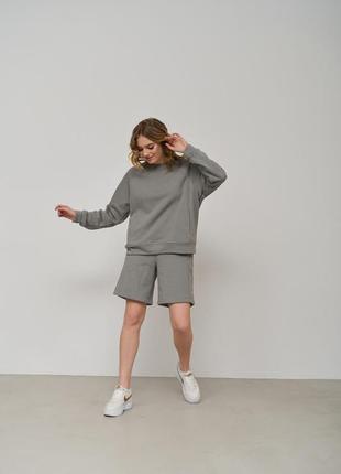 Костюм свитшот и шорты
