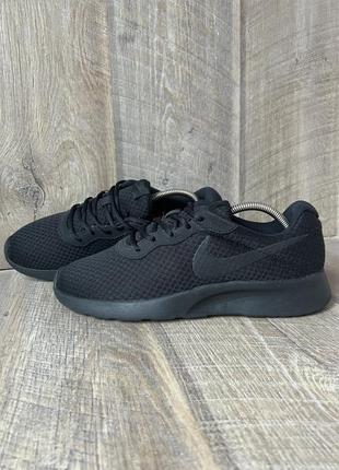 Кроссовки nike tanjun 44/28см