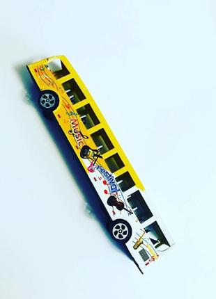 Іграшка жовтий автобус
