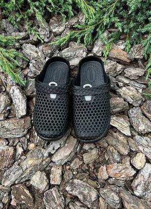 Легкие и удобные сабо