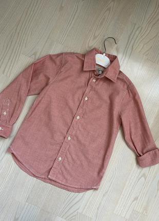 Красива коронована сорочка