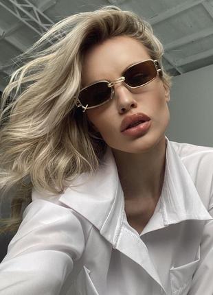 4-136 трендові сонцезахисні окуляри з кільцем-пірсингом трендовые солнцезащитные очки с кольцом