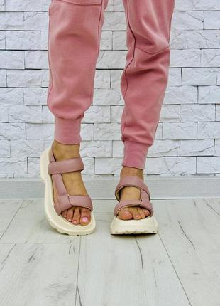 Неймовірно м'які пудрові босоніжки на платформі р36-40 натуральна шкіра сандалі