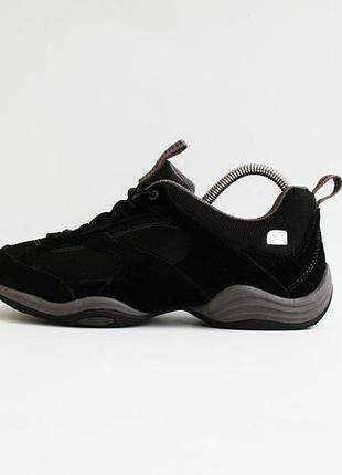 Жіночі шкіряні (замшеві) кросівки clarks розмір 39.5