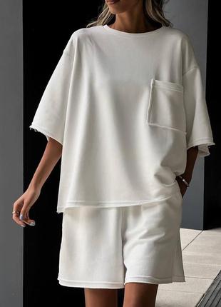 Женский костюм оверсайз шорты высокая посадка кармана пояс на резинке + футболка накладной карман