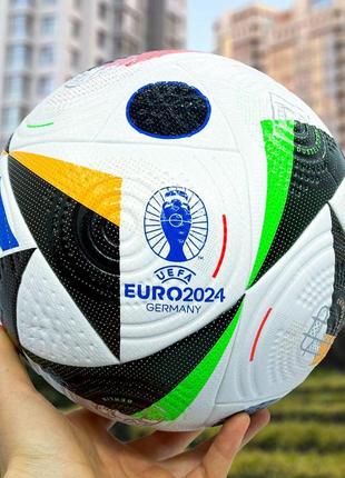 Футбольний м'яч adidas euro 2024 fussballiebe pro