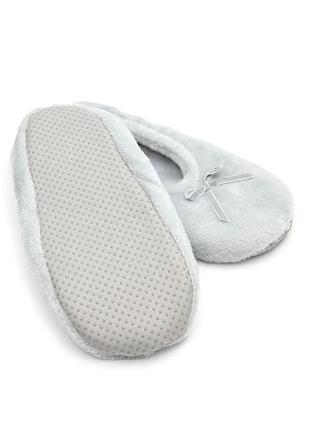 Теплі плюшеві хутряні капці тапки велюрові протиковзкі світло сірі на гумці з бантиком