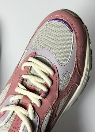 Жіночі кросівки трендові кольорові красиві фірмові stradivarius