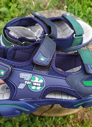 Открытые босоножки на мальчика