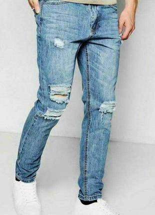 Стильные рваные джинсы с потертостями размера 32r