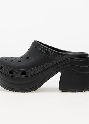 Жіночі шльопанці тапки crocs siren clog black чорні на високій платформі крокси крокс сабо (р. 36-39)