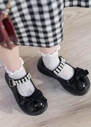 Нарядні туфлі для дівчаток
