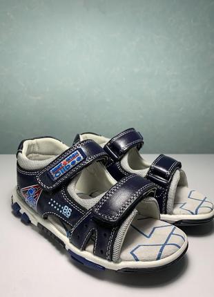 Босоножки для мальчика