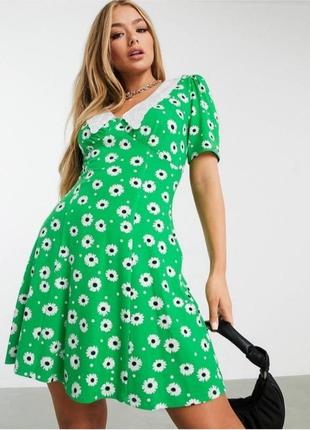Зелена сукня в ромашки з коміром