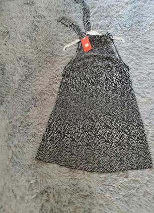 Легка бавовняна сукня в горох