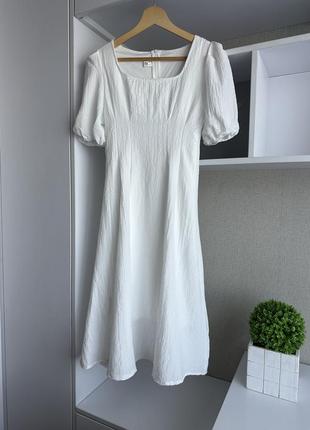 Белое платье, платье