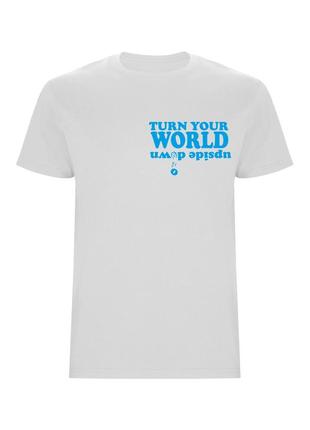 Біла футболка turn your world
