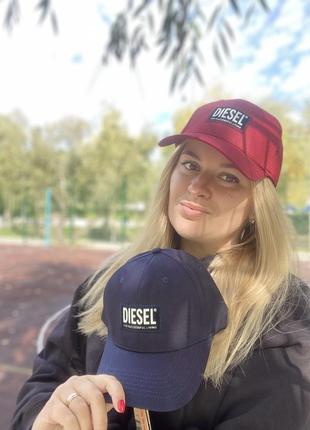 Стильна бейсболка дизель