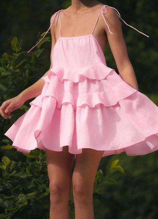 Рожева жіноча ніжна сукня міні вільного крою жіноча коротка сукня вільного крою з воланами