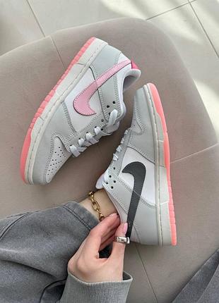 Классные женские кроссовки nike air max colour wine glasses for girls weekend pink puck серые8 фото
