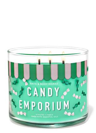 Ароматическая свеча bath and body works candy emporium